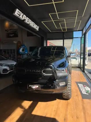 Carro 6.7 LARAMIE 4X4 CD I6 TURBO DIESEL 4P AUTOMÁTICO