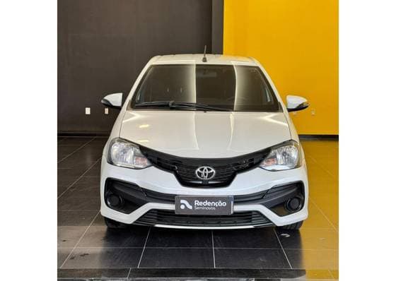 Carro 1.5 X PLUS 16V FLEX 4P MANUAL