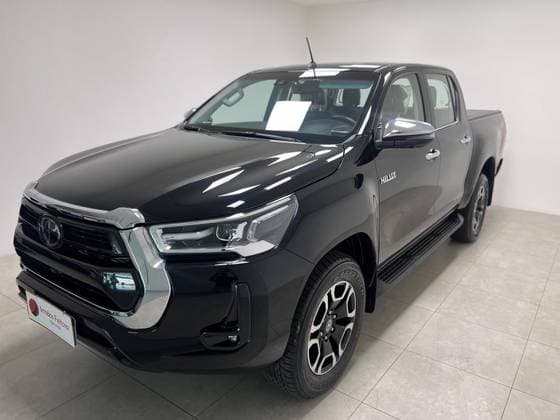Carro 2.8 D-4D TURBO DIESEL CD SRX 4X4 AUTOMÁTICO