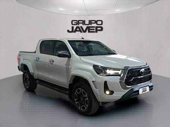 Carro 2.8 D-4D TURBO DIESEL CD SRX PLUS 4X4 AUTOMÁTICO
