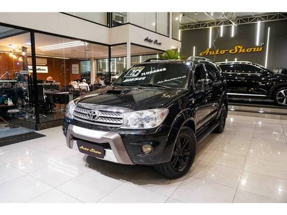 Carro 3.0 SRV 4X4 7 LUGARES 16V TURBO INTERCOOLER DIESEL 4P AUTOMÁTICO