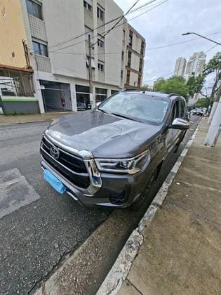 Carro 2.8 D-4D TURBO DIESEL CD SRX 4X4 AUTOMÁTICO