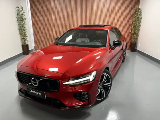 Carro 2.0 T8 R-DESIGN HÍBRIDO 4P AUTOMÁTICO