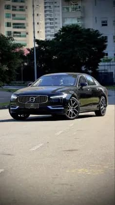 Carro 2.0 T8 HYBRID INSCRIPTION AWD GEARTRONIC
