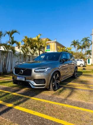Carro 2.0 T8 HYBRID R-DESIGN AWD GEARTRONIC