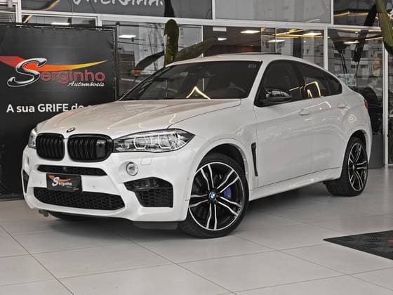 Carro 4.4 M 4X4 COUPÉ V8 32V BI-TURBO GASOLINA 4P AUTOMÁTICO
