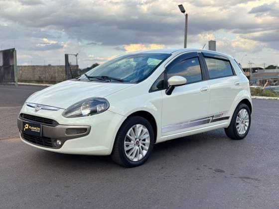 Carro 1.6 ESSENCE 16V FLEX 4P MANUAL