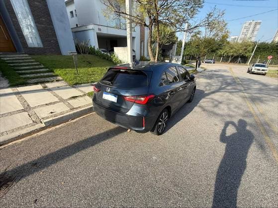 Carro 1.5 i-VTEC FLEX HATCH TOURING CVT