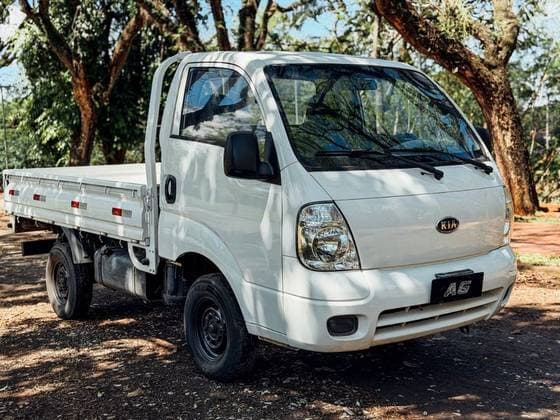 Carro 2.5 K-2500 4X2 CS TURBO DIESEL 2P MANUAL