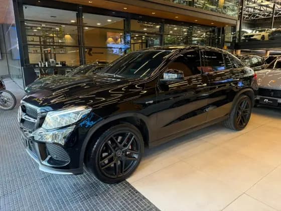 Carro 3.0 V6 GASOLINA COUPÉ 4MATIC 9G-TRONIC