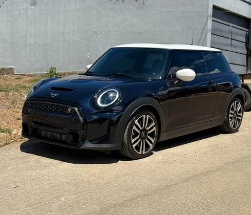 Carro 2.0 16V TWINPOWER GASOLINA S EXCLUSIVE 2P STEPTRONIC