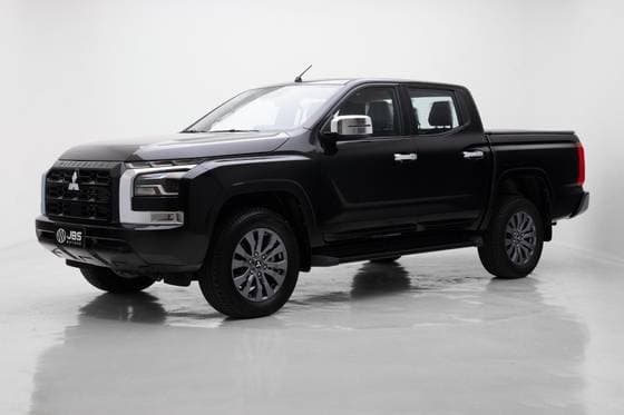 Carro 2.4 BITURBO DIESEL CD HPE 4X4 AUTOMÁTICO