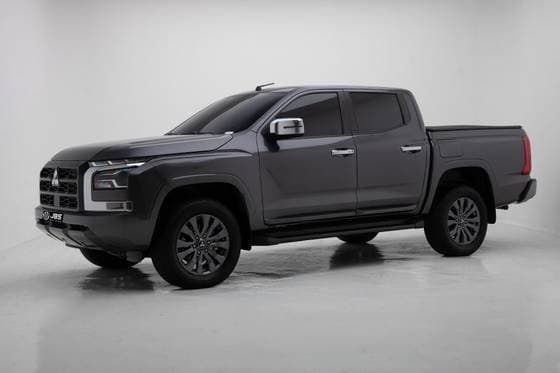 Carro 2.4 BITURBO DIESEL CD HPE 4X4 AUTOMÁTICO