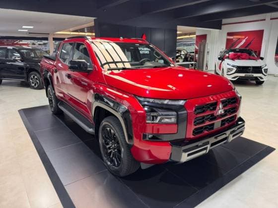 Carro 2.4 BITURBO DIESEL CD KATANA 4X4 AUTOMÁTICO