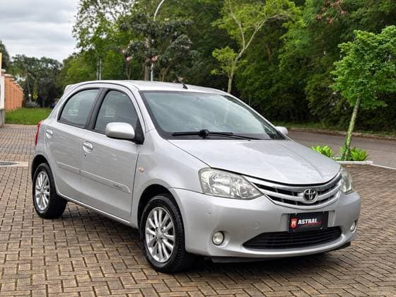 Carro 1.5 XLS 16V FLEX 4P MANUAL