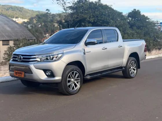Carro 2.8 SRX 4X4 CD 16V DIESEL 4P AUTOMÁTICO