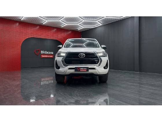 Carro 2.8 D-4D TURBO DIESEL CD SRV 4X4 AUTOMÁTICO