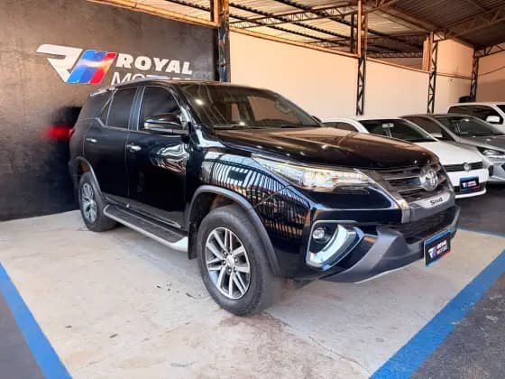 Carro 2.8 SRX 4X4 7 LUGARES 16V TURBO INTERCOOLER DIESEL 4P AUTOMÁTICO