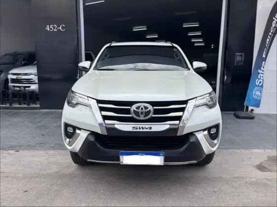 Carro 2.8 SRX DIAMOND 4X4 7 LUGARES 16V TURBO INTERCOOLER DIESEL 4P AUTOMÁTICO
