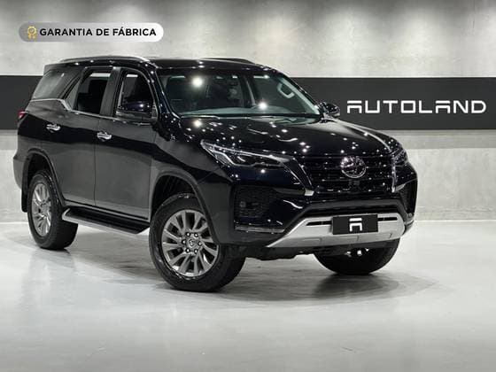 Carro 2.8 D-4D TURBO DIESEL SRX 4X4 AUTOMÁTICO