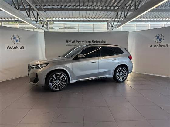 Carro 2.0 16V TURBO GASOLINA SDRIVE20I M SPORT STEPTRONIC