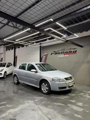 Carro 2.0 MPFI ADVANTAGE 8V FLEX 4P MANUAL