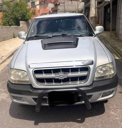Carro 2.4 MPFI ADVANTAGE 4X2 8V GASOLINA 4P MANUAL