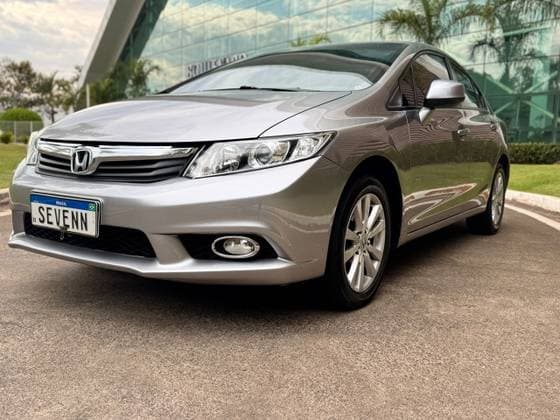 Carro 1.8 LXS 16V FLEX 4P AUTOMÁTICO