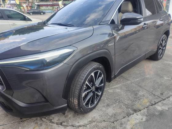 Carro 1.8 VVT-I HYBRID FLEX XRX CVT