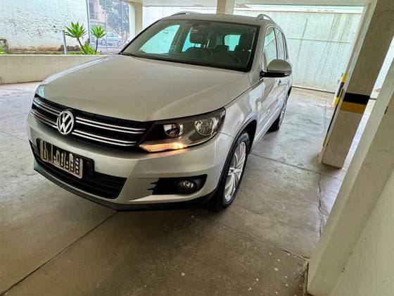 Carro 2.0 TSI 16V TURBO GASOLINA 4P TIPTRONIC