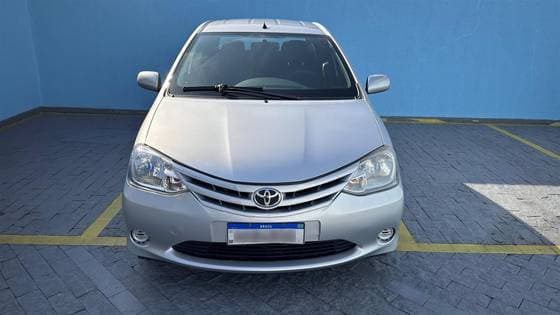 Carro 1.5 XS SEDAN 16V FLEX 4P MANUAL