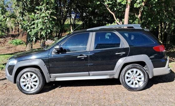 Carro 1.8 MPI ADVENTURE WEEKEND 16V FLEX 4P AUTOMATIZADO