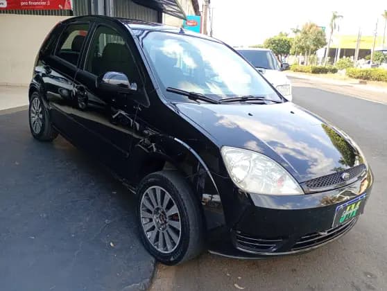 Carro 1.6 MPI TREND HATCH 8V FLEX 4P MANUAL