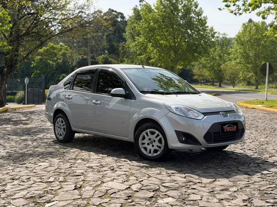 Carro 1.6 ROCAM SEDAN 8V FLEX 4P MANUAL