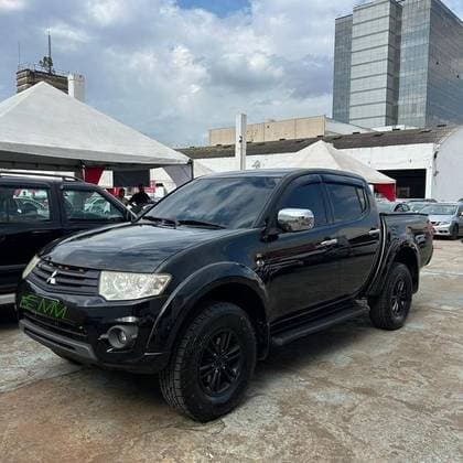 Carro 3.2 HPE 4X4 CD 16V TURBO INTERCOOLER DIESEL 4P AUTOMÁTICO