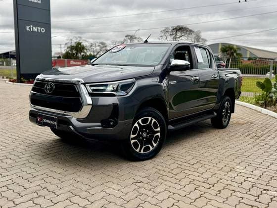 Carro 2.8 D-4D TURBO DIESEL CD SRX 4X4 AUTOMÁTICO