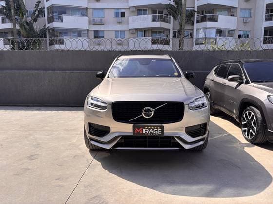 Carro 2.0 T8 RECHARGE ULTIMATE DARK AWD GEARTRONIC