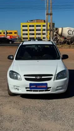 Carro 1.0 MPFI LS 8V FLEX 4P MANUAL