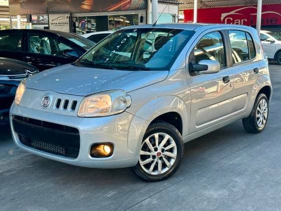 Carro 1.0 VIVACE 8V FLEX 4P MANUAL