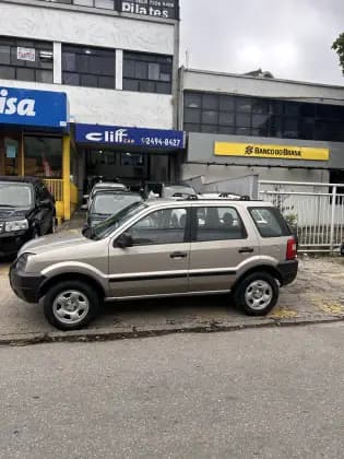 Carro 1.6 XLS 8V FLEX 4P MANUAL