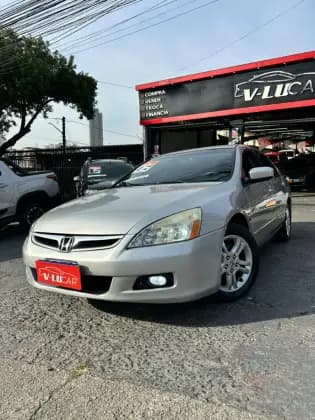 Carro 2.0 LX 16V GASOLINA 4P AUTOMÁTICO
