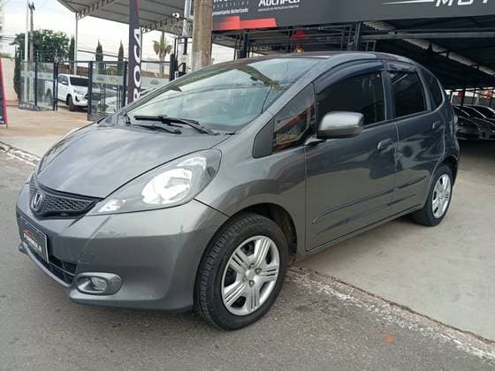 Carro 1.4 CX 16V FLEX 4P AUTOMÁTICO