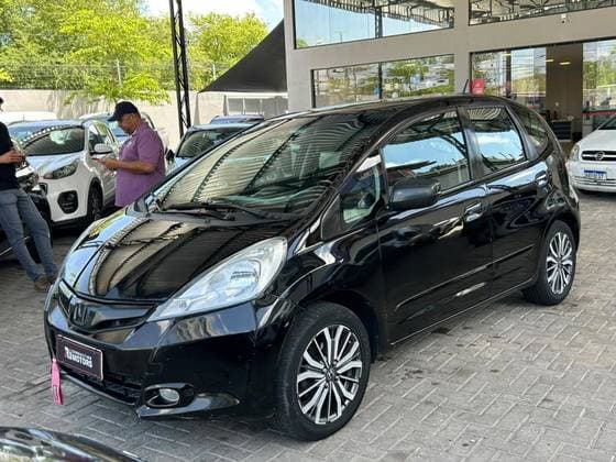 Carro 1.4 LX 16V FLEX 4P AUTOMÁTICO