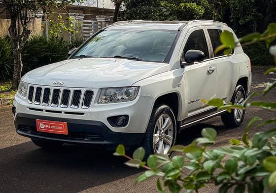 Carro 2.0 SPORT 4X2 16V GASOLINA 4P AUTOMÁTICO