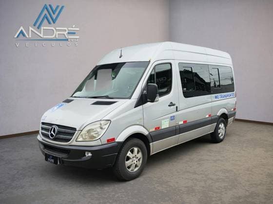 Carro 2.2 415 CDI VAN 16 LUGARES TETO ALTO 16V BI-TURBO DIESEL MANUAL