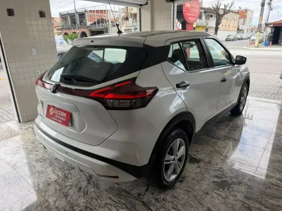 Carro 1.6 16V FLEXSTART ACTIVE XTRONIC