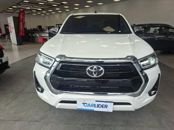 Carro 2.8 D-4D TURBO DIESEL CD SRV 4X4 AUTOMÁTICO