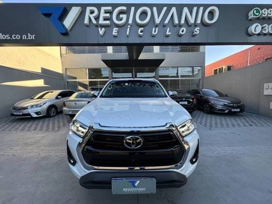 Carro 2.8 D-4D TURBO DIESEL CD SRX 4X4 AUTOMÁTICO