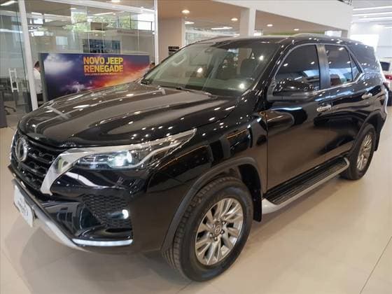 Carro 2.8 D-4D TURBO DIESEL SRX 7L 4X4 AUTOMÁTICO