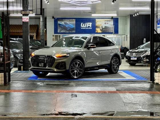 Carro 2.0 45 TFSI GASOLINA SPORTBACK S LINE BLACK QUATTRO S TRONIC